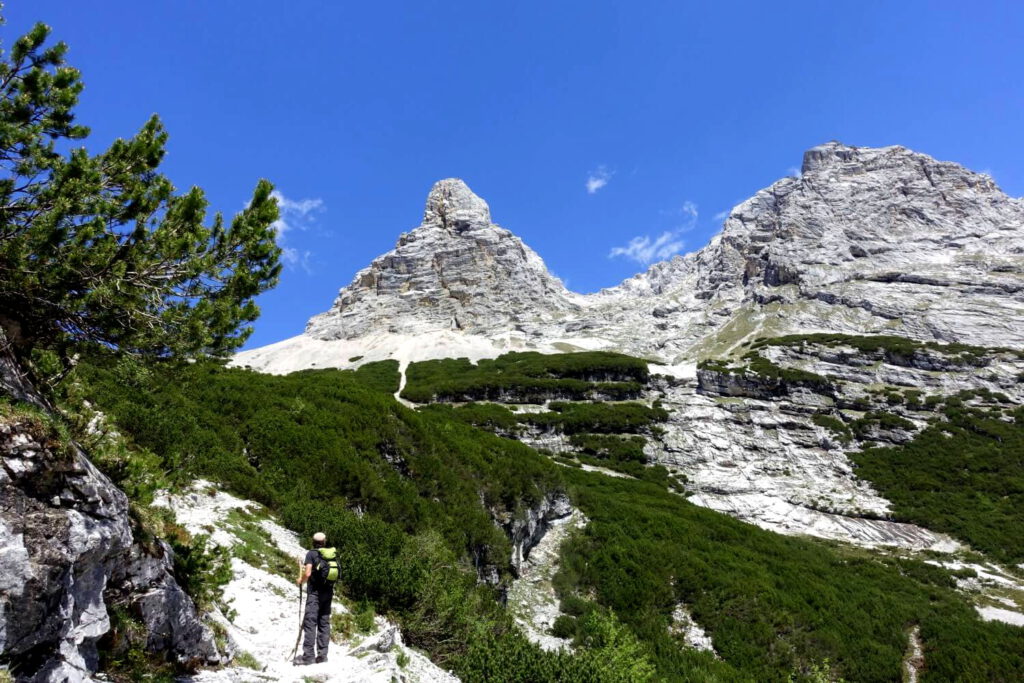 Zugspitze Wandern durchs Reintal So schaffst du es in 1 Tag Zugspitze Wandern durchs Reintal So schaffst du es in 1 Tag
