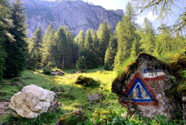 Dolomiten-Höhenweg Nr.1 - Etappe 7: Rifugio Coldai – Rifugio Brutio Carestiato