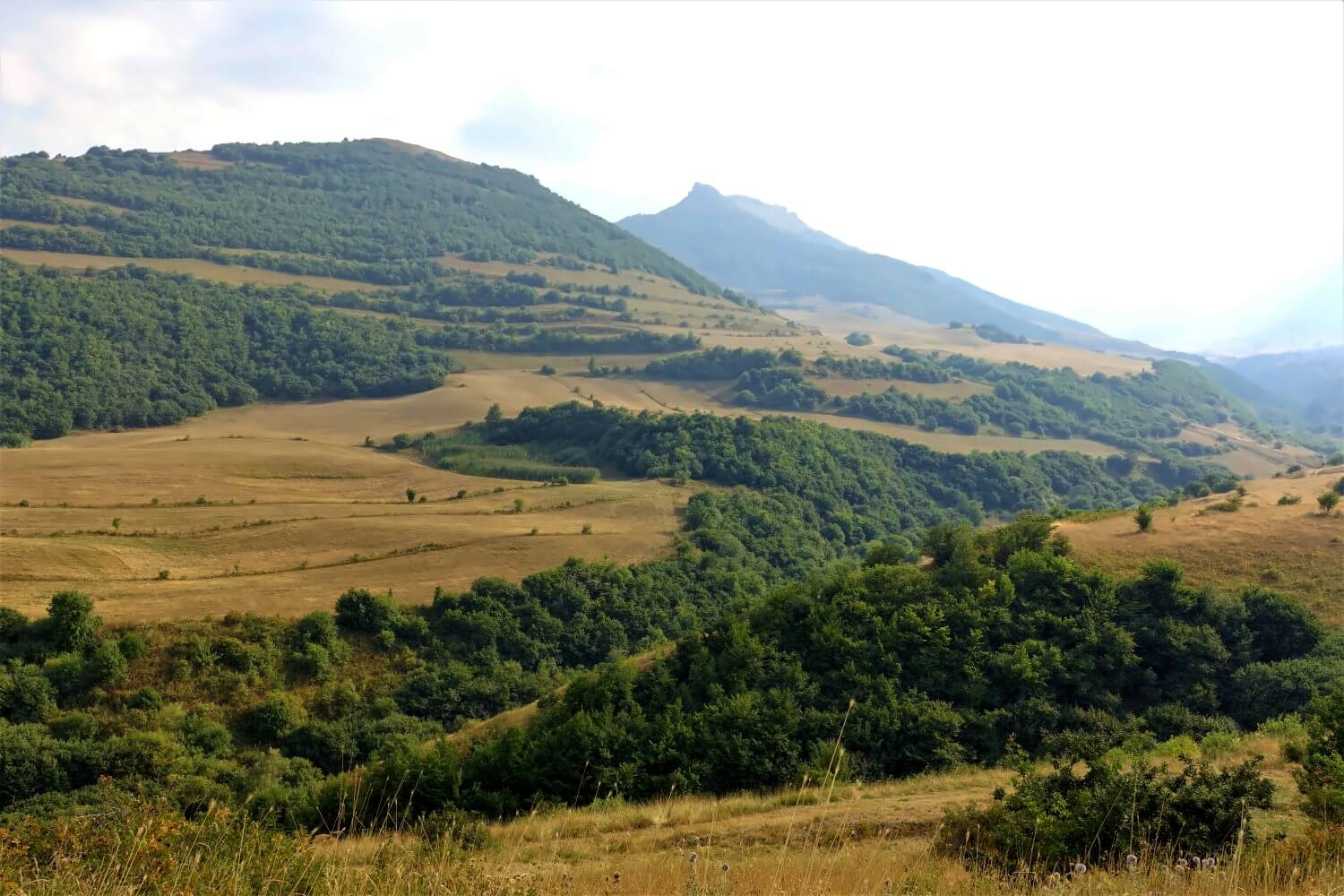 Berglandschaft beim Trekking in Armenien.