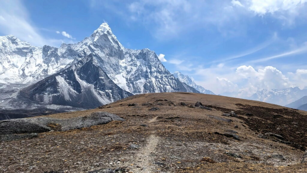 Wanderweg im Himalaya von Nepal.