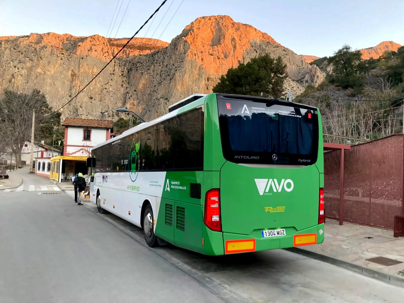 Bus an der Haltestelle in El Chorro.