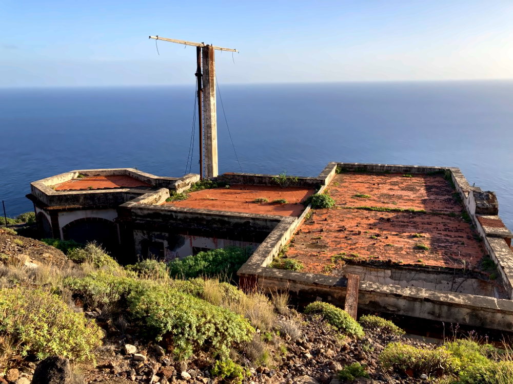 Lost Place Teneriffa Semafóro de Igueste.