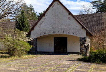 Wanderung zur Goebbels-Villa am Bogensee: Lost Place im Grünen PXL_20250413_124818836.MP